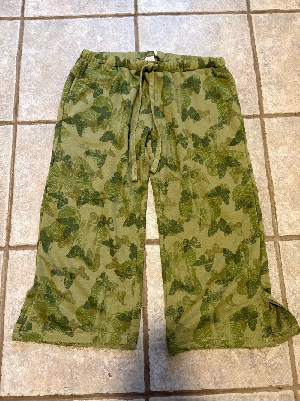 Urban Outfitters Butterfly Capris